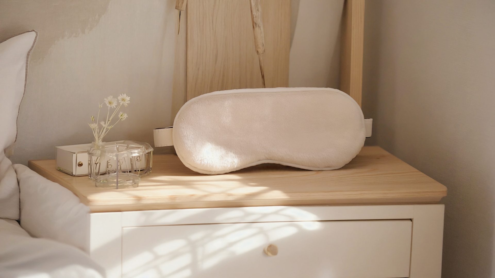 Best Sleep Masks for Total Darkness 2026